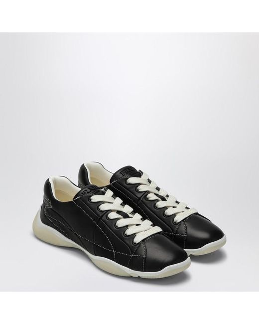 Sneakers nera in nappa di Prada in Black