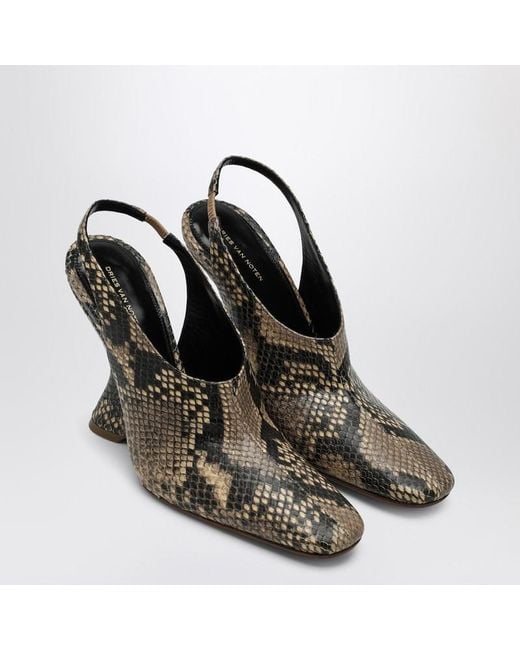 Pumps con zeppa in pelle stampata di Dries Van Noten in Brown