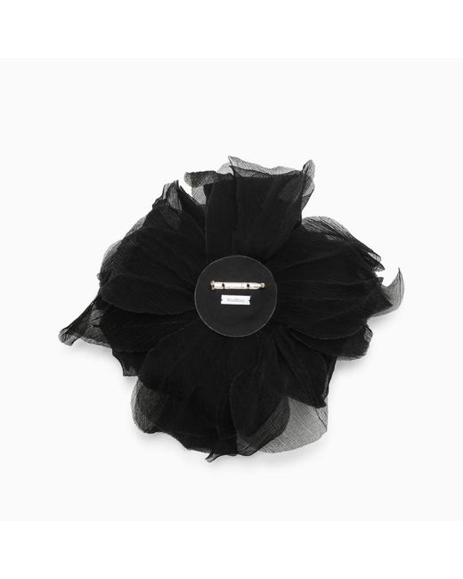 Spilla a fiore nera in seta di Max Mara in Black