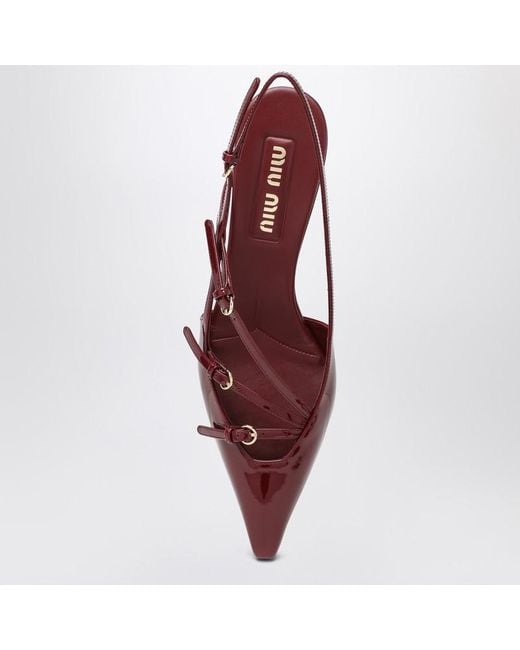 Miu Miu Red Slingback Dunkelpurpur Aus Lackleder Mit Schnallen