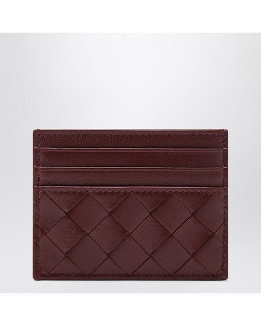 Portacarte color barolo in intrecciato di Bottega Veneta in Purple