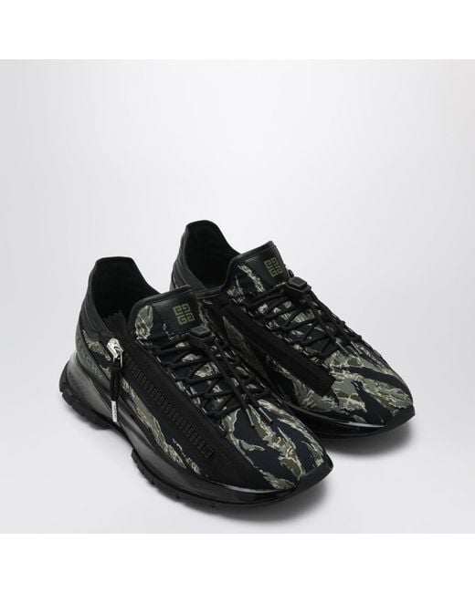 【関税&送料込】Givenchy Sneaker Spectre With Camouflage Pri Givenchy Spectre Sneakers in Camo Print | Saks Fifth Avenue