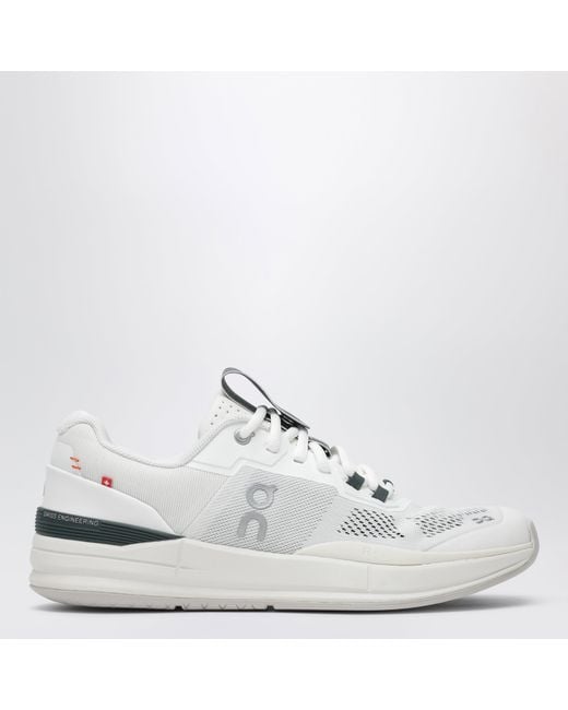 On Shoes White The Roger Pro Tennis Shoes for men