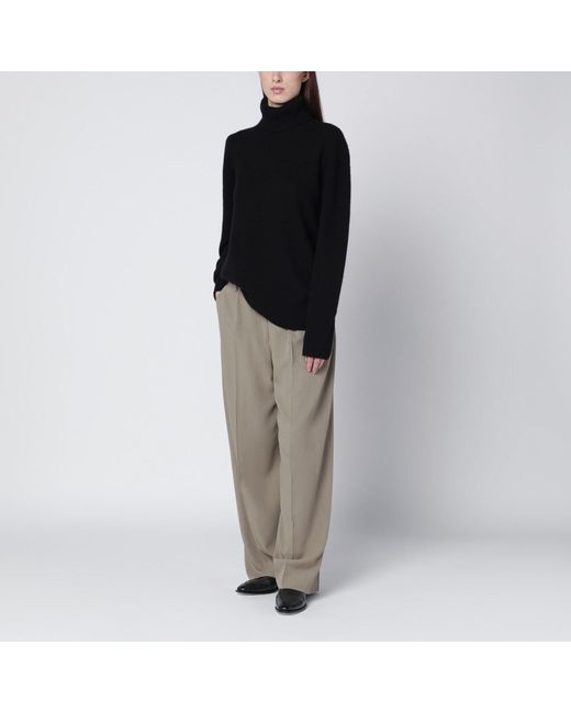 Totême Black Cashmere Turtleneck