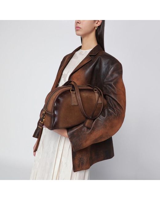 Bauletto bowling misura media color cacao di Prada in Brown