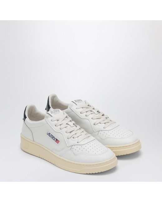 Autry White Medalist/Space Trainer for men