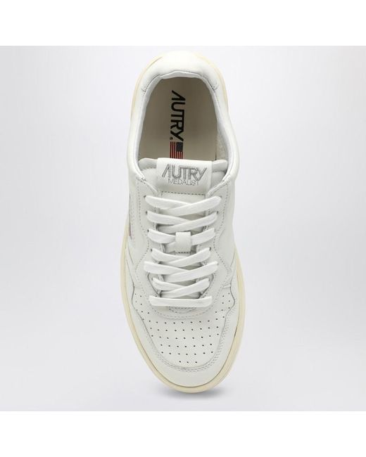 Sneaker medalist in pelle bianca di Autry in White