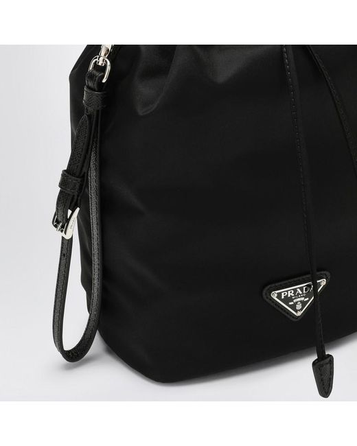 Prada Black Schwarze Bucket Bag Aus Re-Nylon