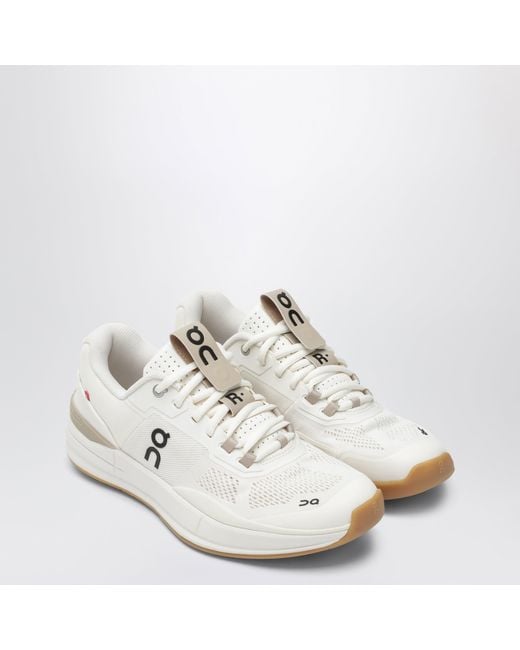 On Shoes White The Roger Pro Tennis Shoes for men