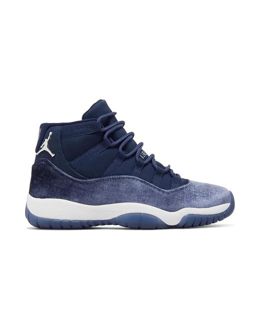 blue jordan 11 retro