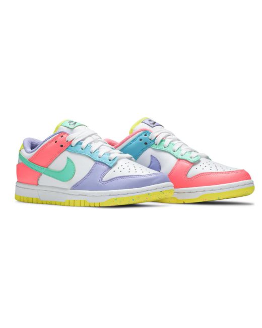 NIKE W DUNK LOW SE MULTI PASTEL CRAZY-