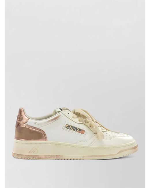 Autry Natural Leather Medalist Low Super Vintage Low Top Sneakers