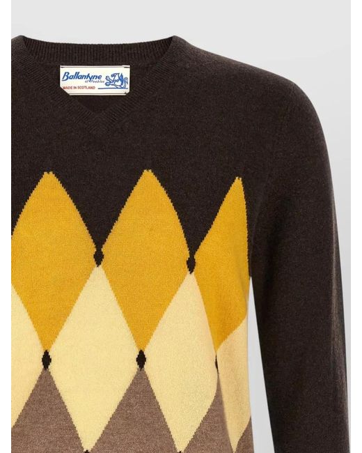 Ballantyne Black Cashmere V-Neck Regular-Fit Diamond-Intarsia Jumper for men
