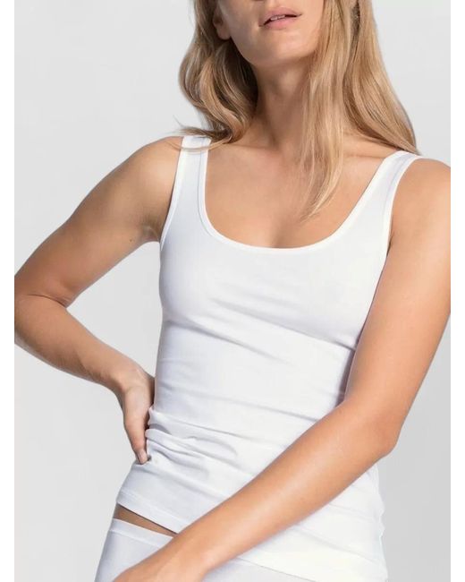 Calida White Fitted Scoop Neck Sleeveless Top