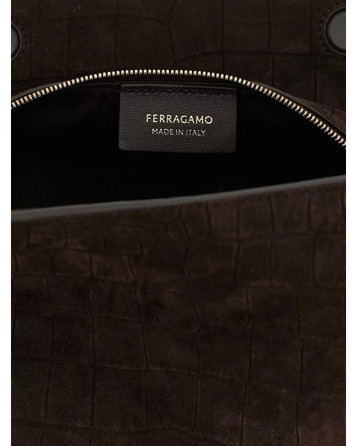 Ferragamo White Small Crocodile Texture Shoulder Chain Clutch