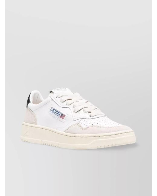 Autry Natural Leather Medalist Low-Top Sneakers