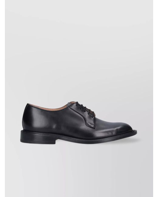 Tricker's Black Round Toe Lace-Up Brogues for men