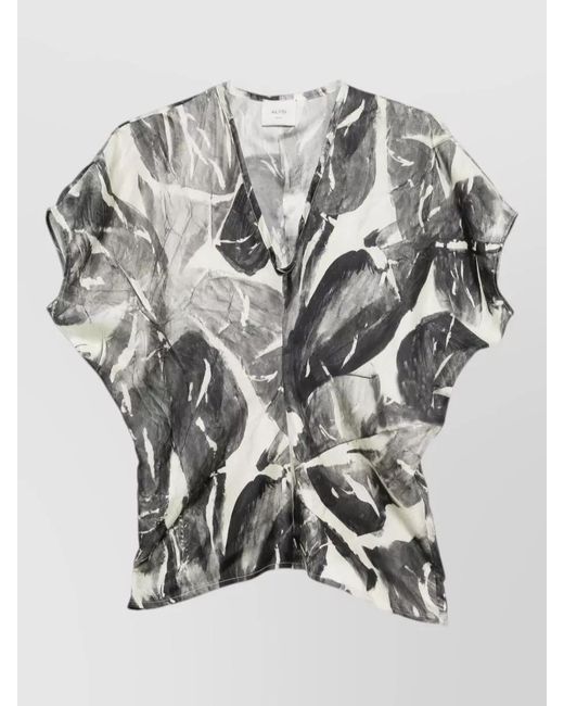 Alysi Gray Silk Shirt Abstract Print Short Sleeves Neckline