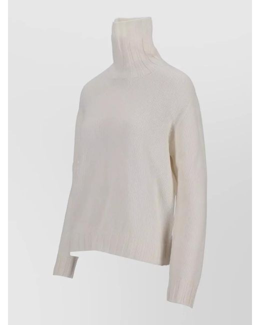 LA ROSE White Turtleneck Knit Straight Cut Ribbed Cuffs Hem