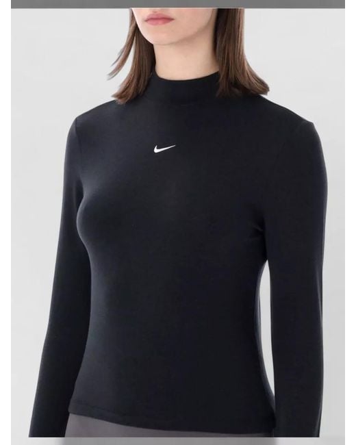 Nike Blue Mock Neck Long-Sleeve T-Shirt