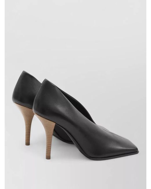 Alaïa Black Leather Pumps