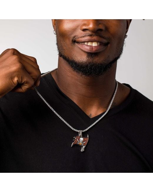 The GLD Shop Tampa Bay Buccaneers Pendant for Men