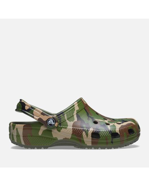 Crocs™ Classic Camouflageprint Rubber Clogs in Green for Men Lyst