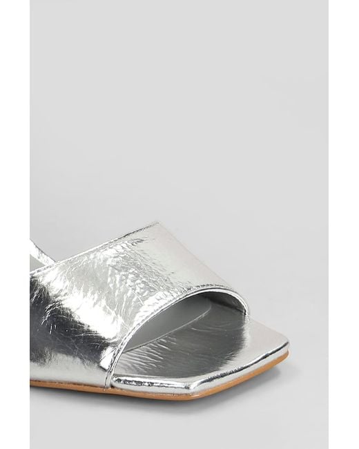 Carrano White Slipper-Mule