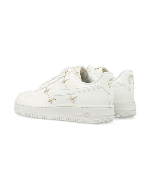 Nike White Air Force 1 '07 Lx