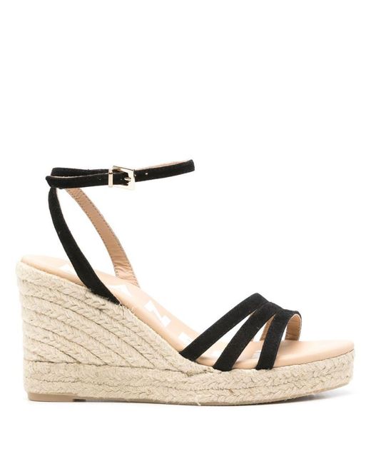 Manebí Natural Sandals