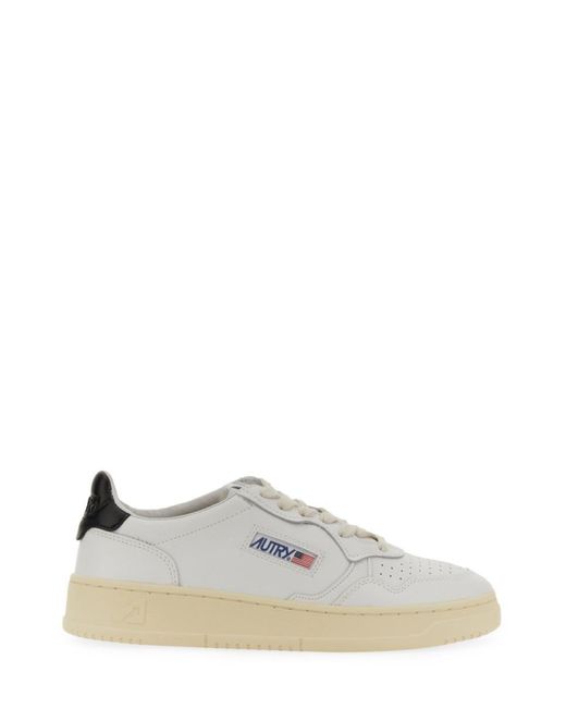Autry White Sneakers Medalist Low