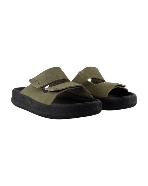 Veja Black Etna Sandals