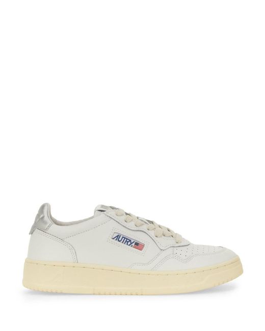 Autry White Sneakers Medalist Low