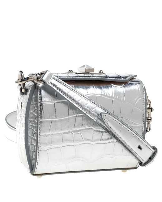 Alexander McQueen Silver Croc Embossed Patent Leather Box 16 Shoulder Bag in Metallic - Lyst