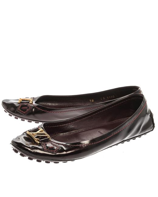 Louis Vuitton Burgundy Patent Leather Oxford Flats in Black - Lyst
