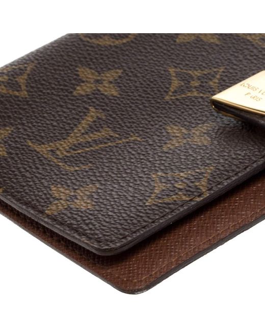 Louis Vuitton Men's Passport Holder Natural Resource Department