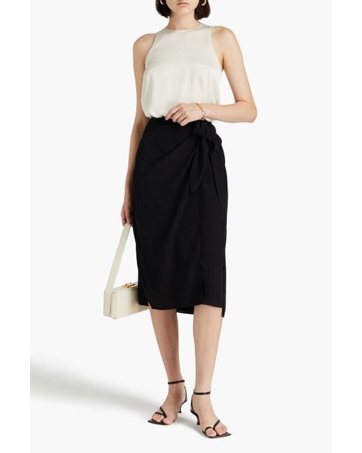 Theory Black Midirock aus crêpe mit wickeleffekt