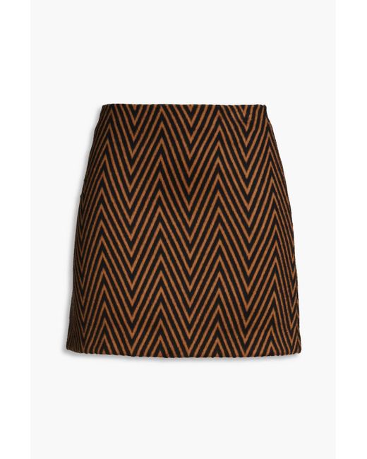 1950s Skirts Styles  History  Poodle Skirts Circle Skirts Pencil Skirts