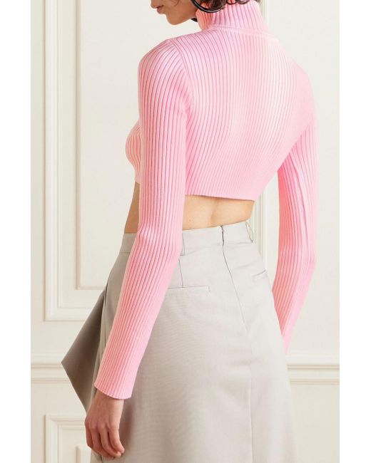 Courreges Pink Verkürzter rollkragenpullover aus rippstrick mit cut-out