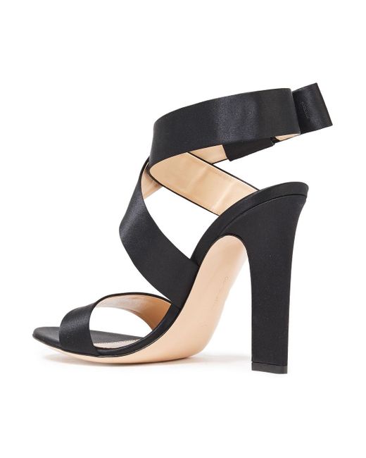 gianvito rossi bow heels