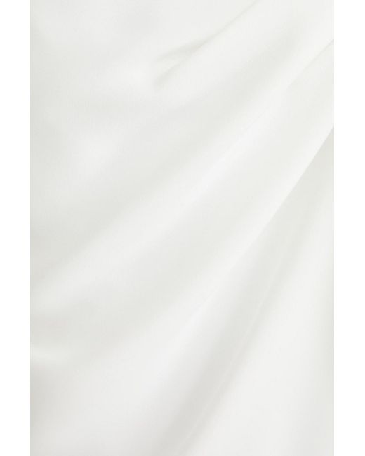 Rhea Costa White Drapierte robe aus crêpe mit asymmetrischer schulterpartie