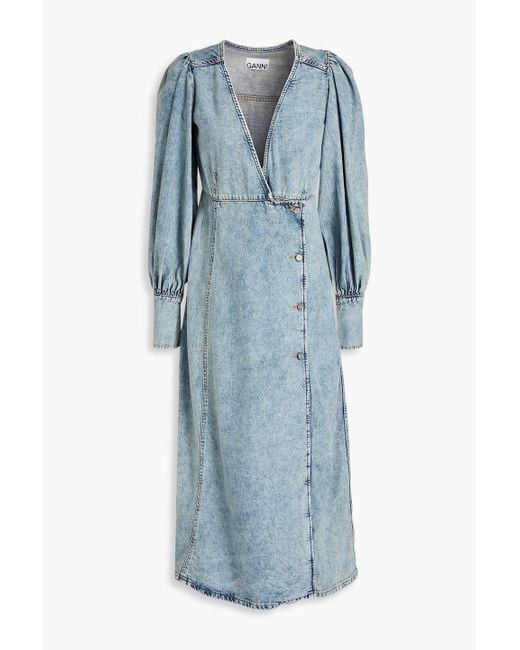 Ganni Blue Midi-wickelkleid aus denim in ausgewaschener optik