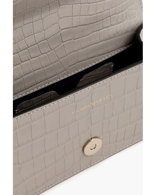 Alexander McQueen Natural Schultertasche aus leder mit krokodileffekt und verzierung