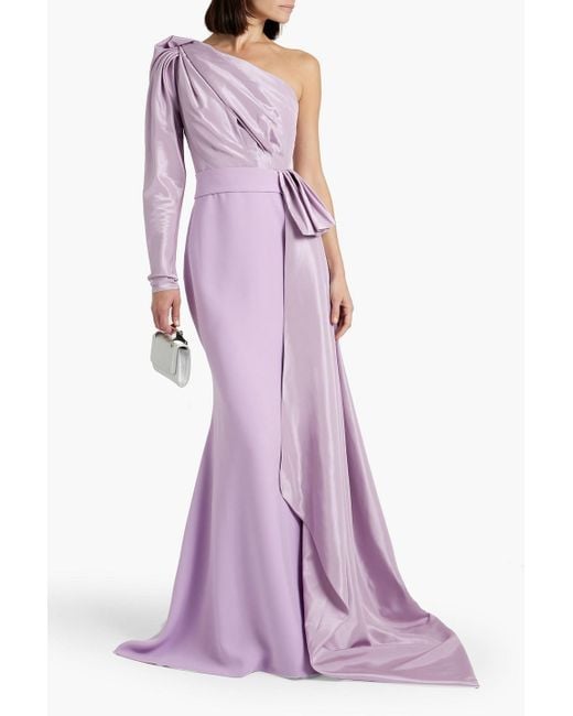 Rhea Costa Purple Drapierte robe aus crêpe und taft mit asymmetrischer schulterpartie