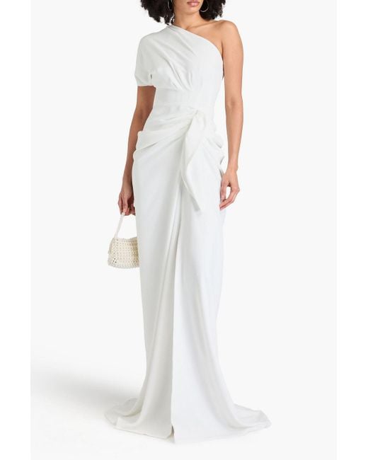 Rhea Costa White Drapierte robe aus crêpe mit asymmetrischer schulterpartie