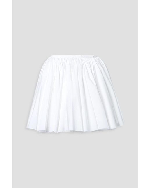 Khaite White Jorja mehrlagiger mini-wickelrock aus baumwollpopeline mit falten