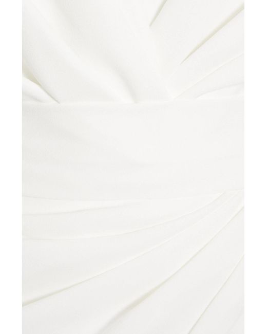 Rhea Costa White Kleid aus crêpe mit drapierung und gürtel