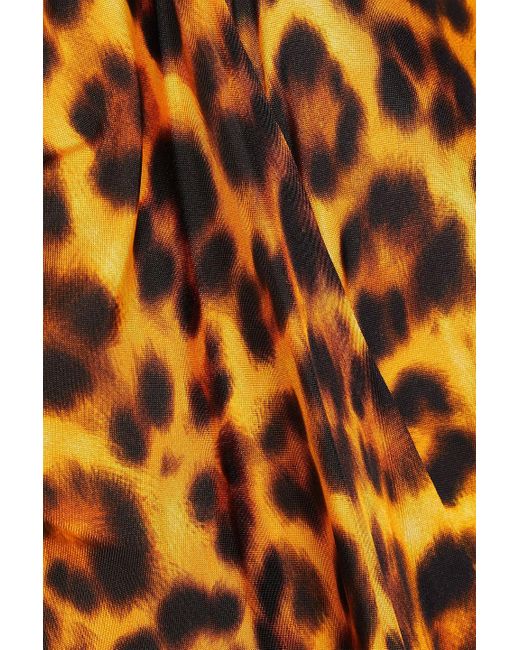 Sandro Metallic Gerafftes midikleid aus glänzendem twill mit leopardenprint und cut-outs