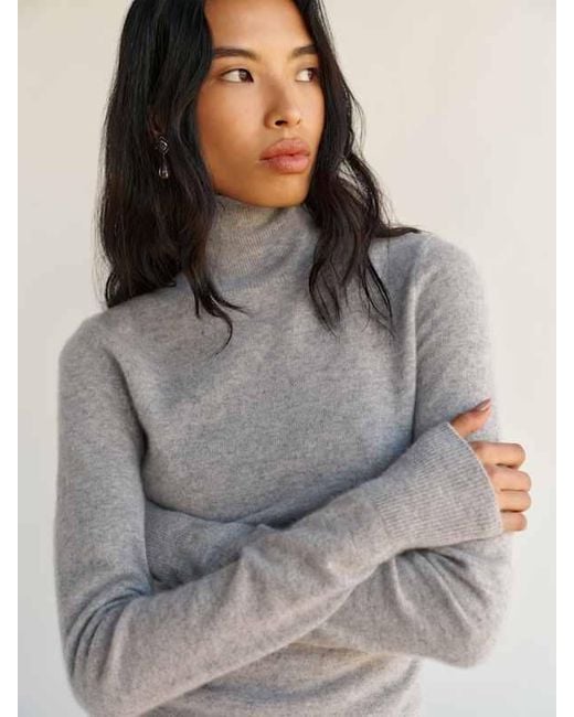 Reformation Gray Jett Cashmere Turtleneck