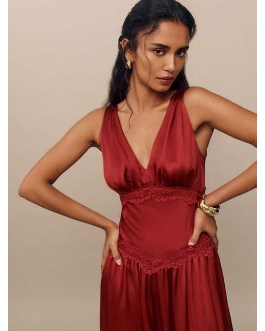 plus size champagne dress Aksana Wedding Guest Dress– Hello Curve Comfortable fit this dress features sequin Size:EU 29 Agnes Denim Overall Dress